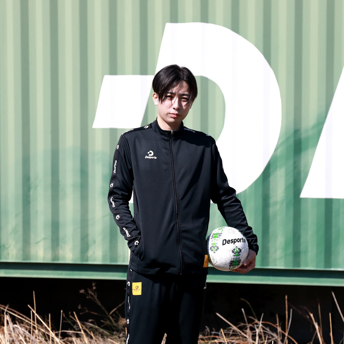 Desporte black tracksuit 2026