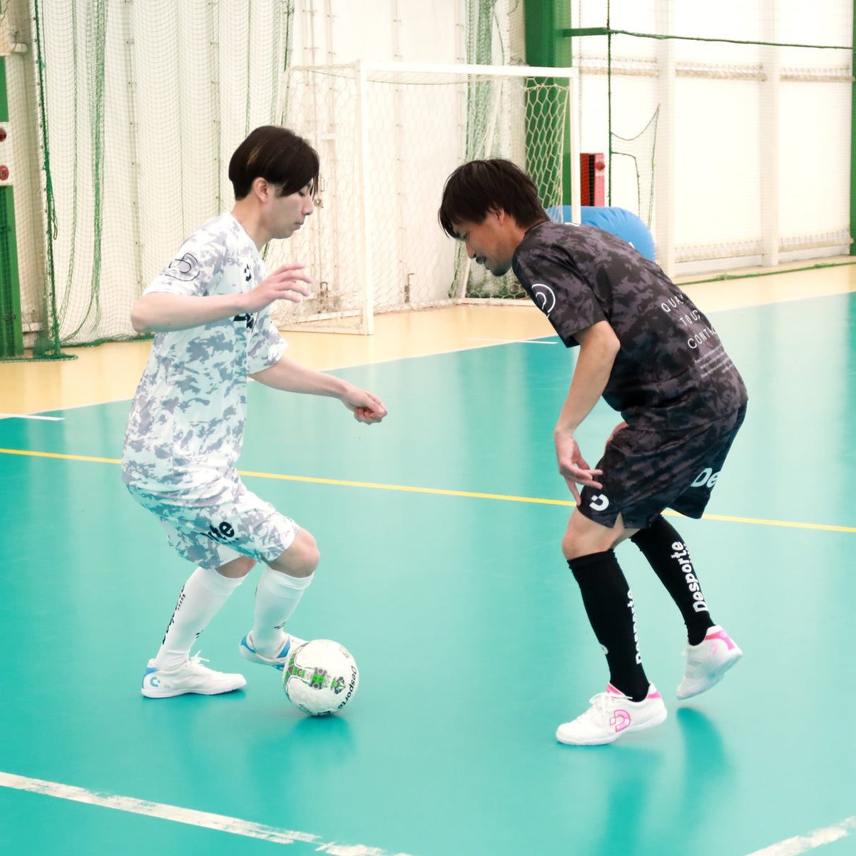 Desporte white and black futsal practice uniforms 2026