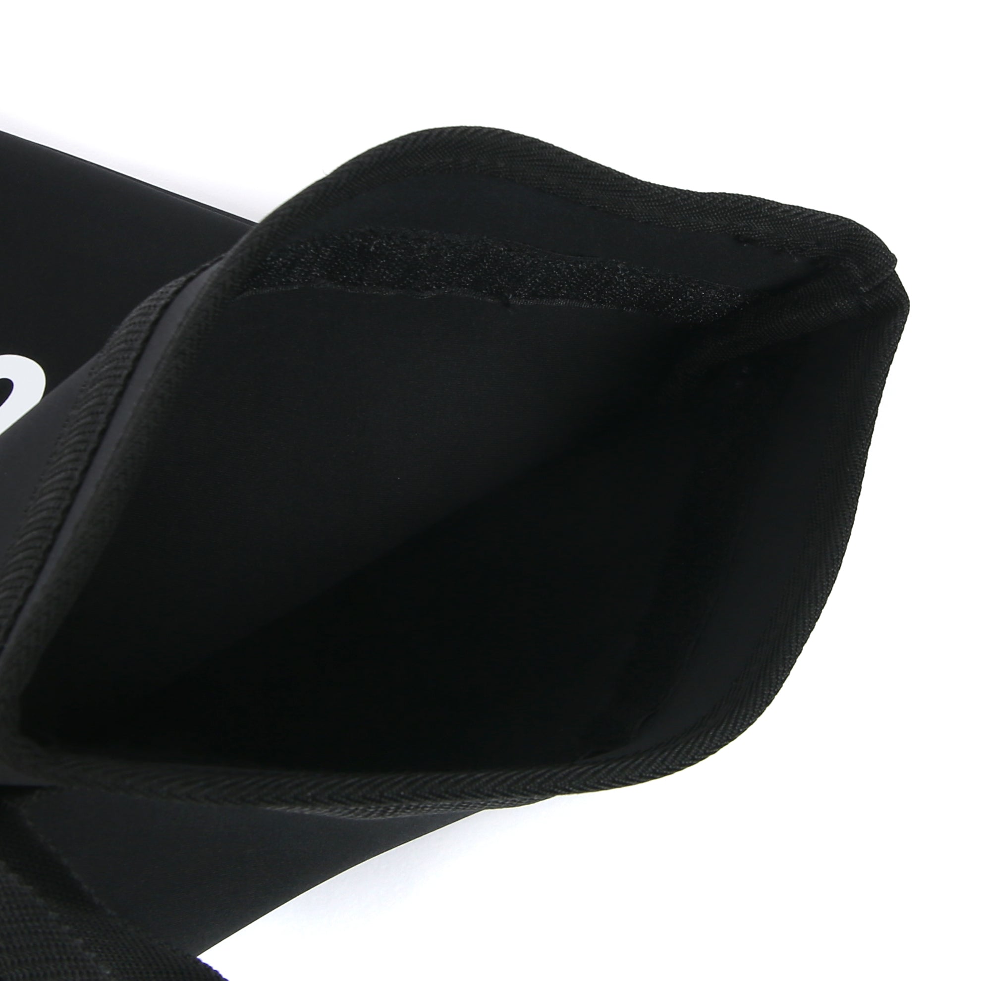 Desporte black and white shoe bag DSB-007 velcro tape access
